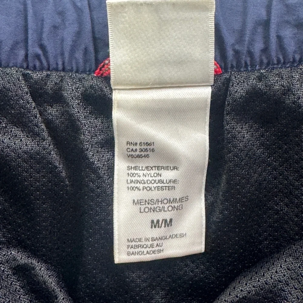 The North Face Mens Class V Belted Hiking Shorts Navy Blue Nylon M Long V608546